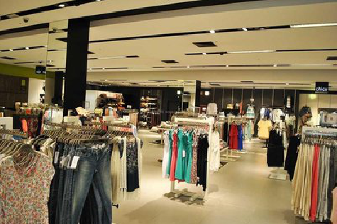 府谷商场里的店面怎么装修？